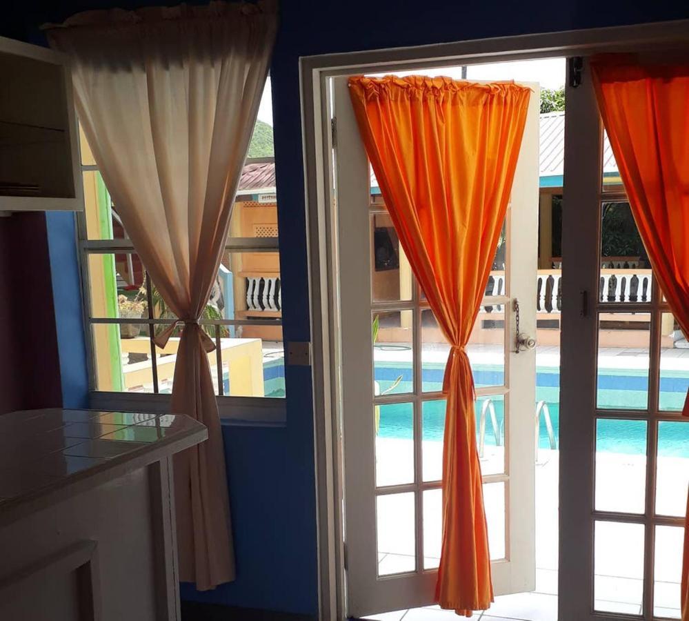 Bay Heights B&B Gros Islet Bagian luar foto